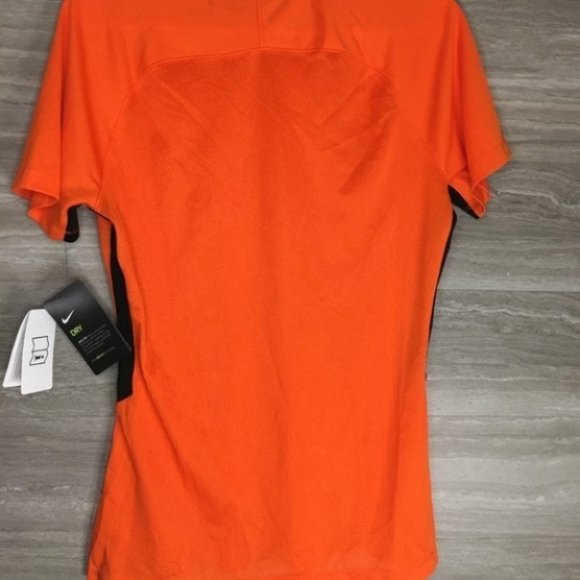 NWT Nike Women's Dri-FIT Tiempo Premier Jersey - Picture 9 of 9